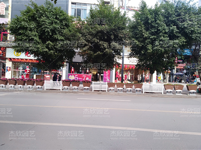 PVC花箱產品特色是什么？